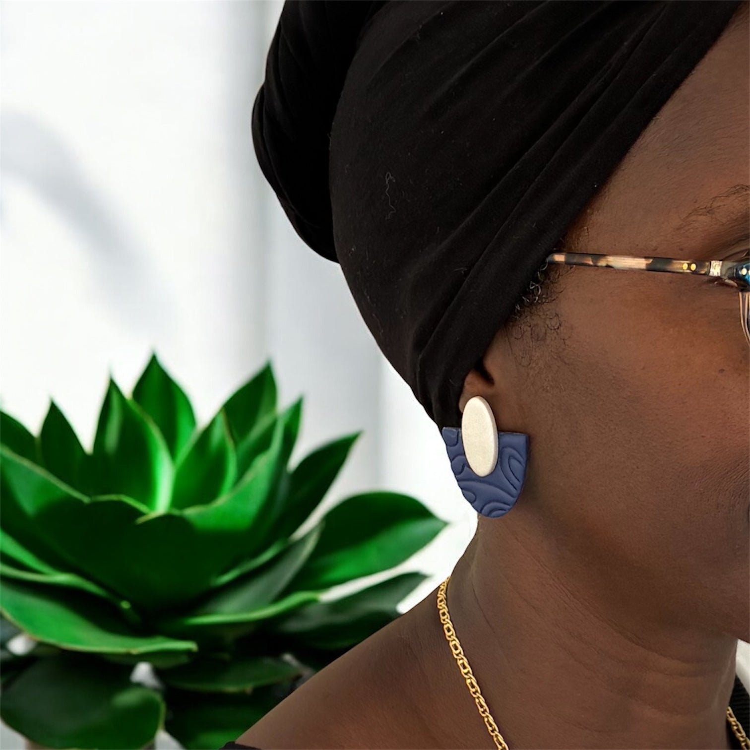 Les Intuitives – Teya