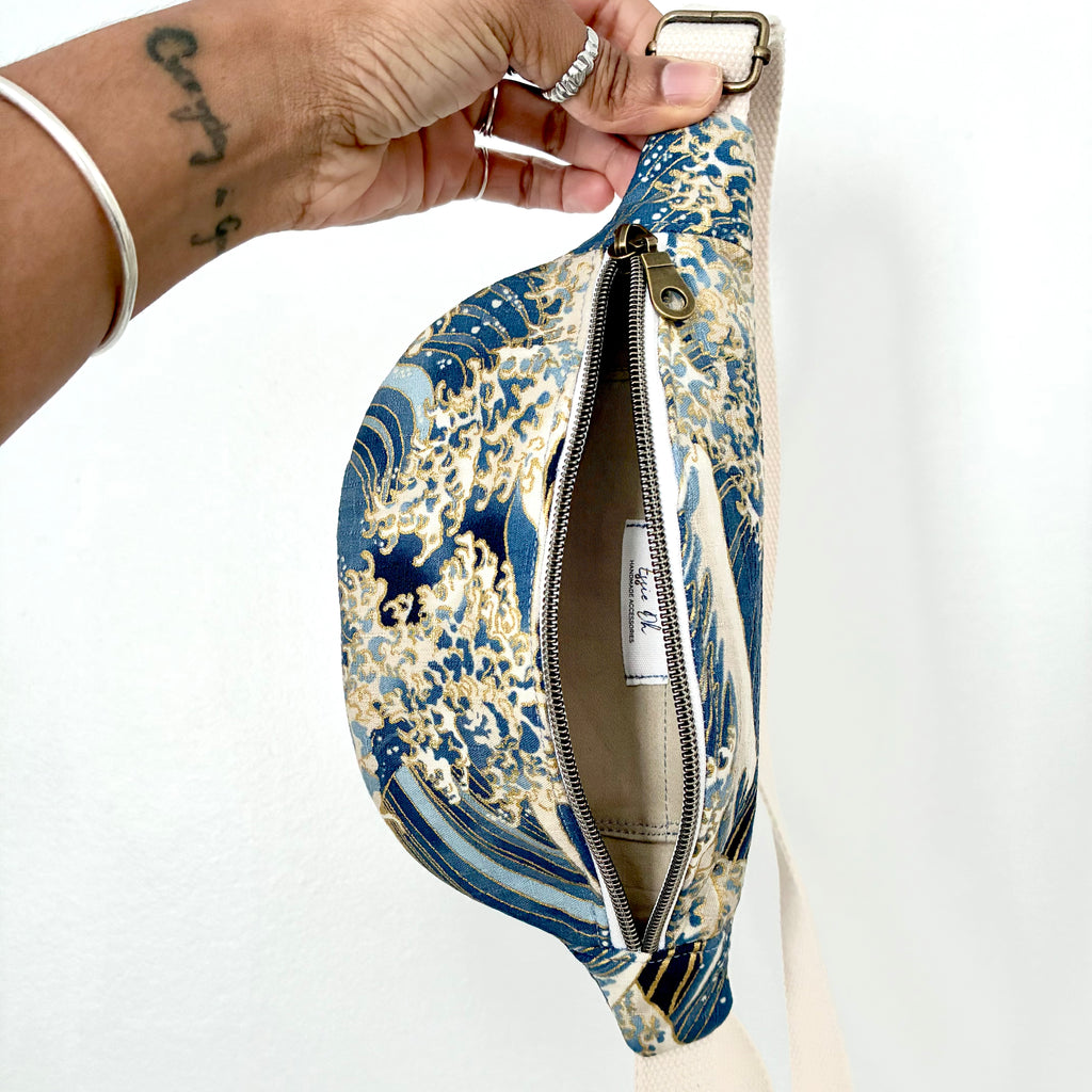 Mini Sac Banane – Hokusai