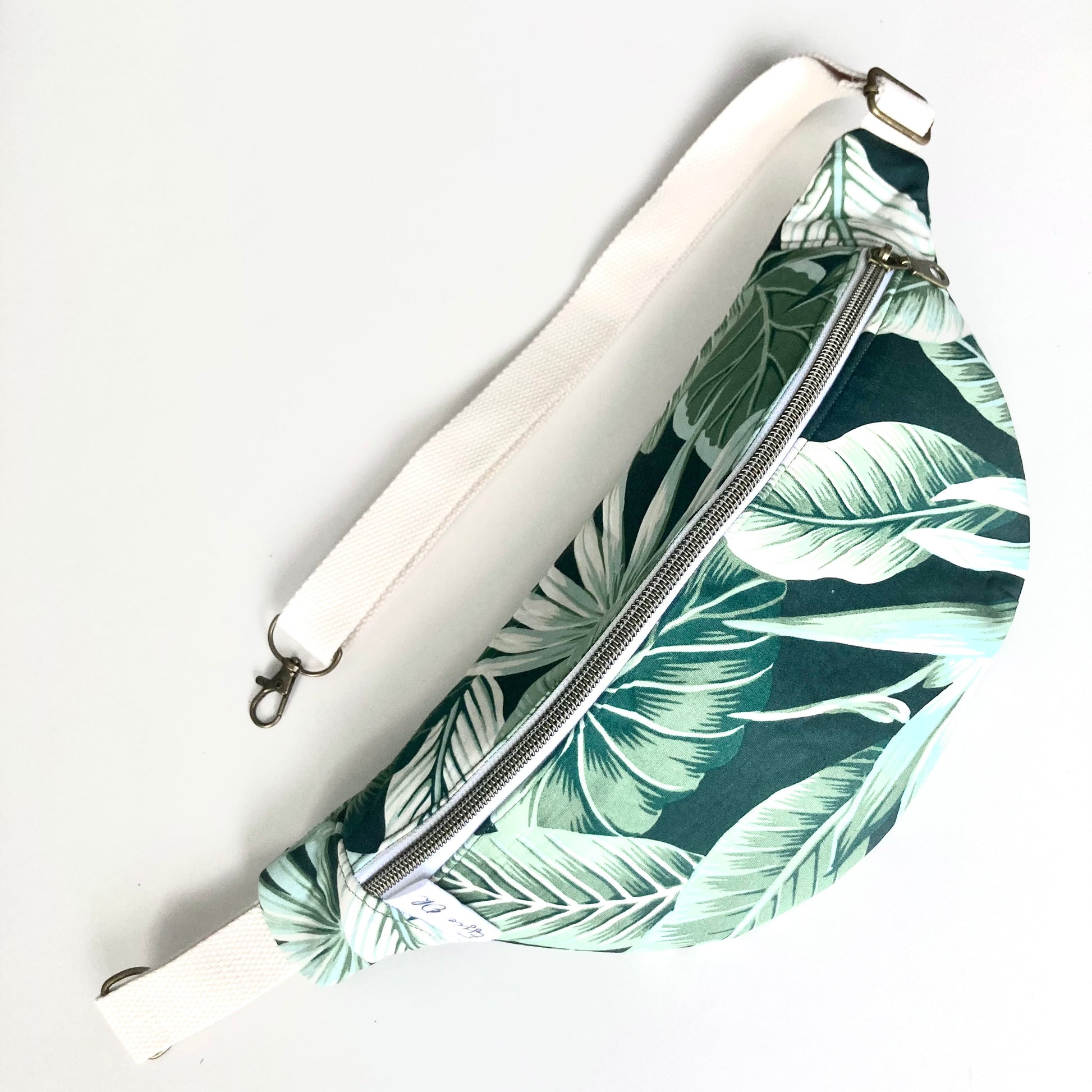 Belt Bag – Averio 