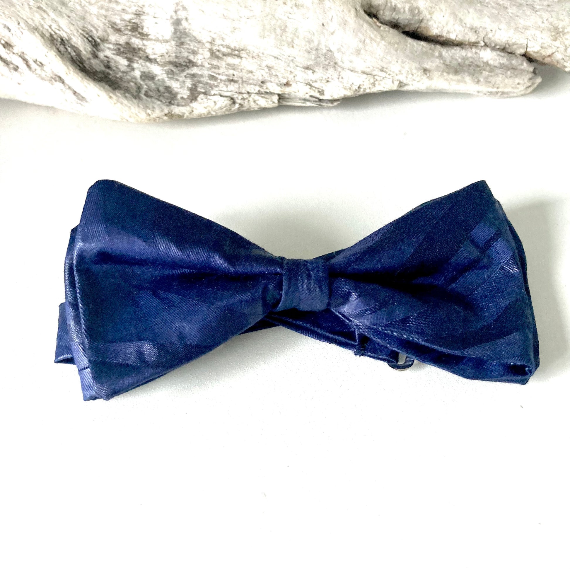 Bow Tie - Kansar