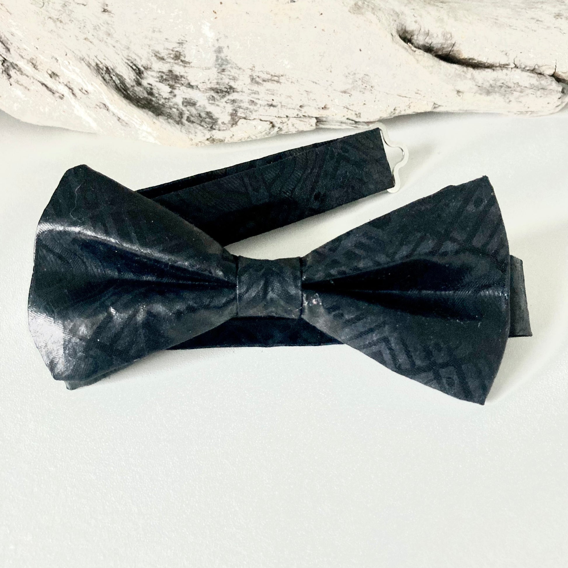 Bow Tie - Koani