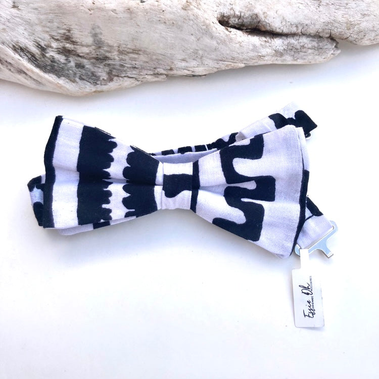 Bow tie - Tororo