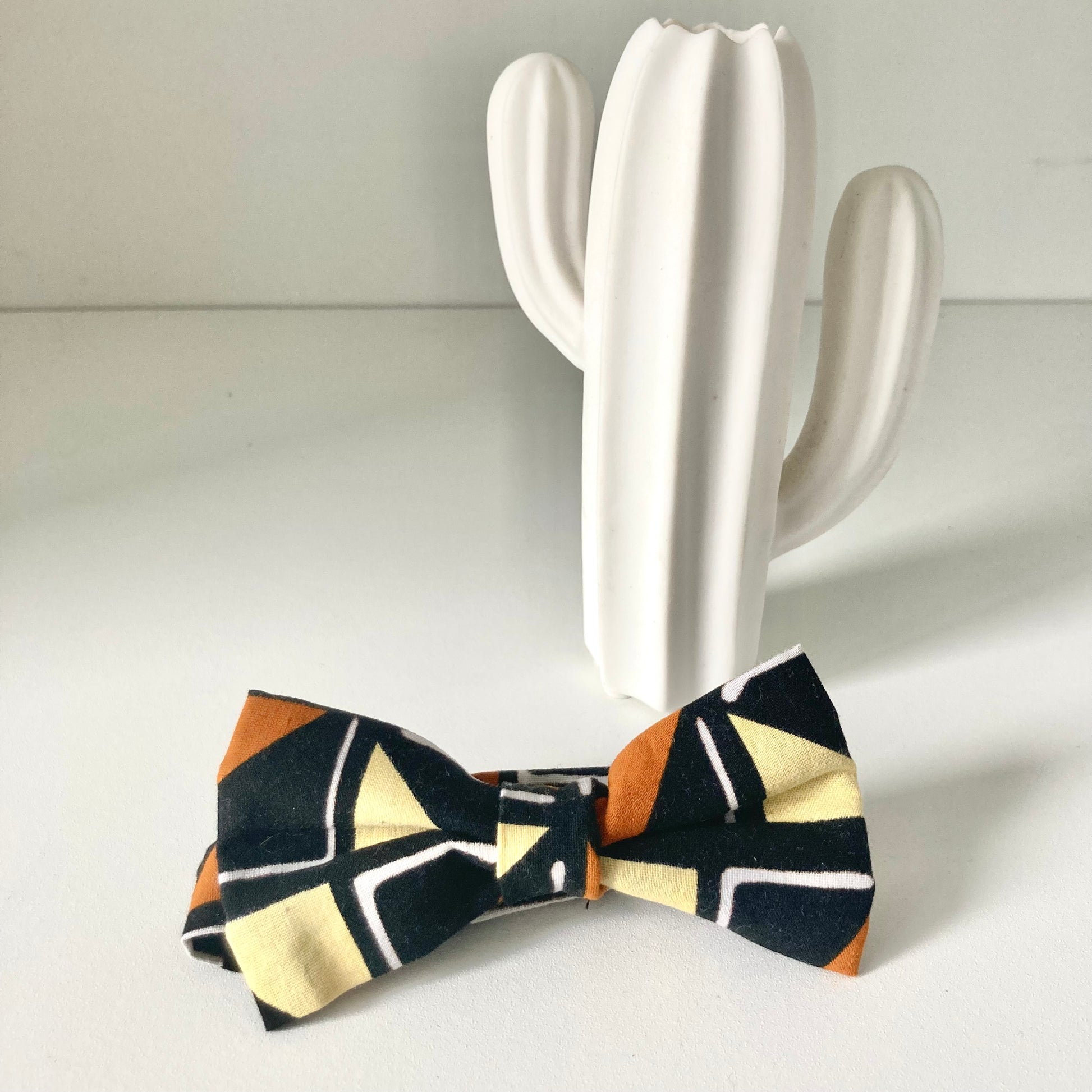 Bow tie - Elinam